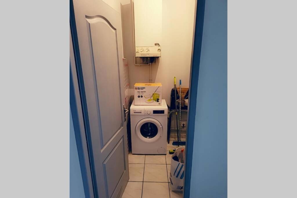 Ferienwohnung Le T3 A 600Metre Du Vieux Port Proche De La Gare Marseilles Exterior foto
